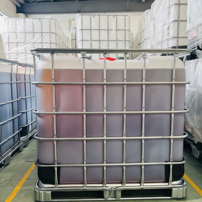 راتنج الإيبوكسي السائل الشفاف للغاية لمكونات العزل الكهربائي بجهد 10-35 كيلو فولت مع سائل لزج أبيض حليبي